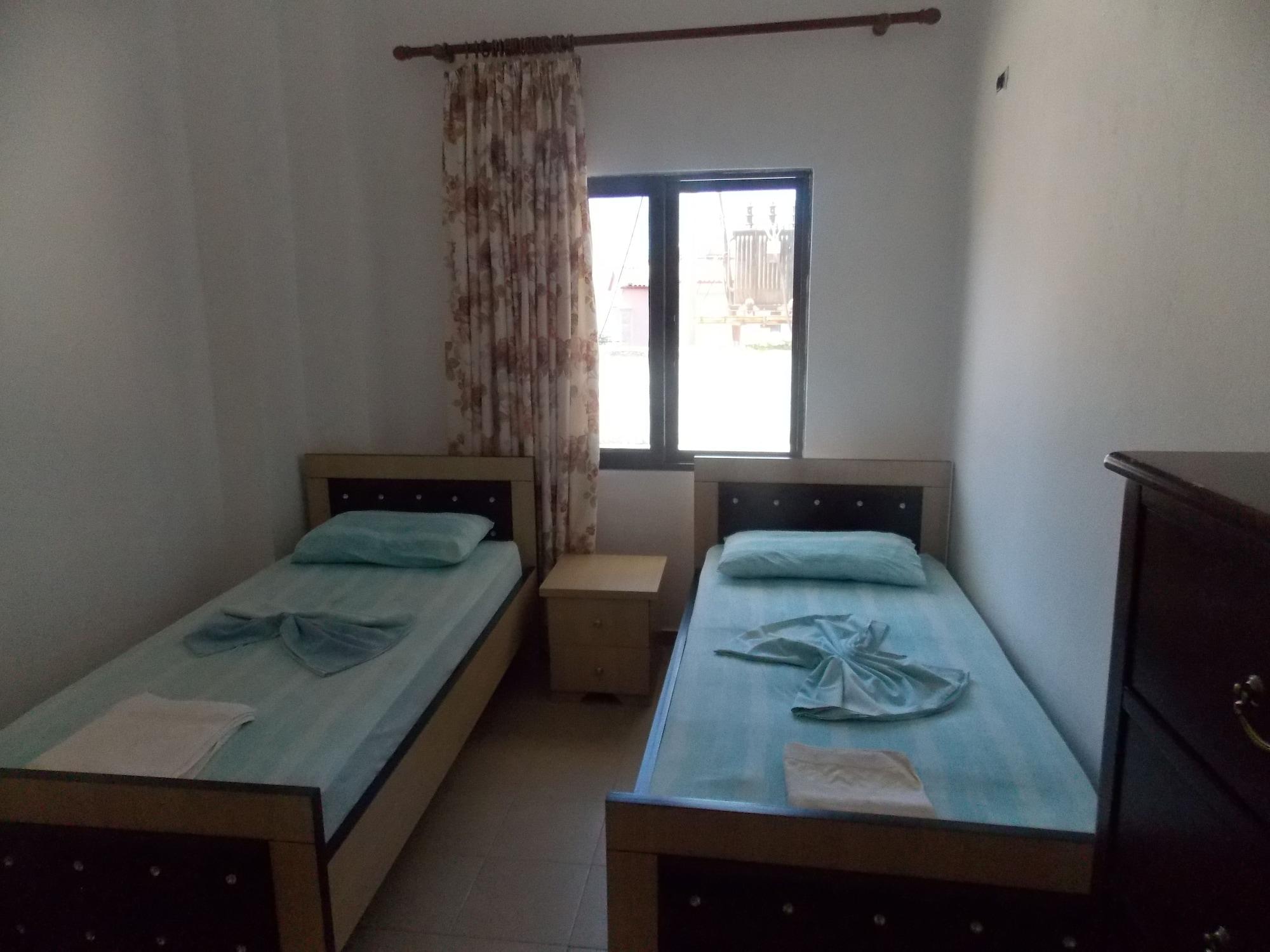 Blue Residence Sarande Bagian luar foto