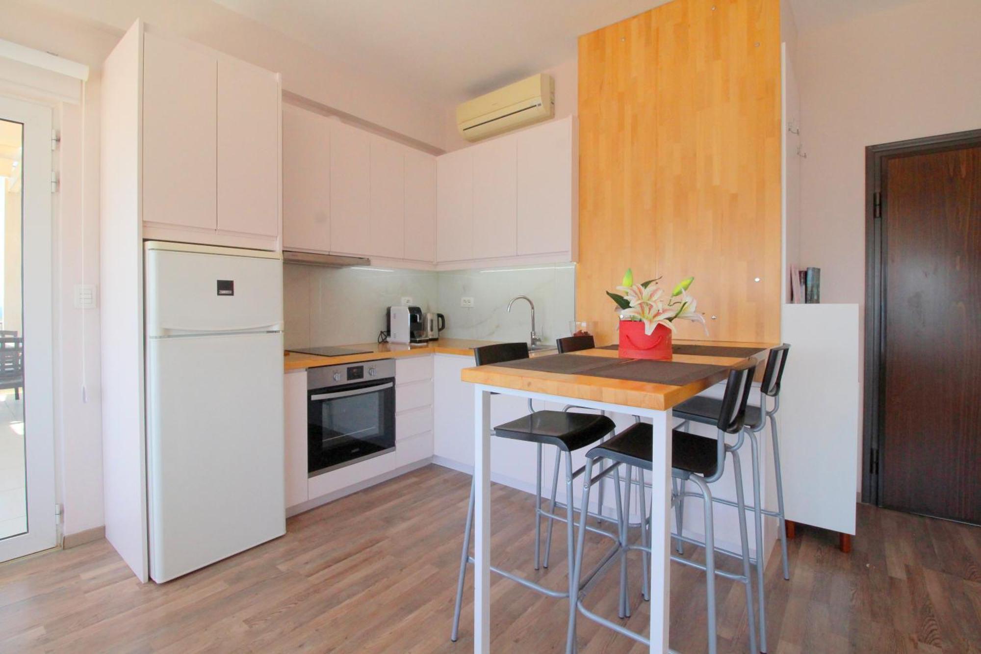 Blue Residence Sarande Bagian luar foto
