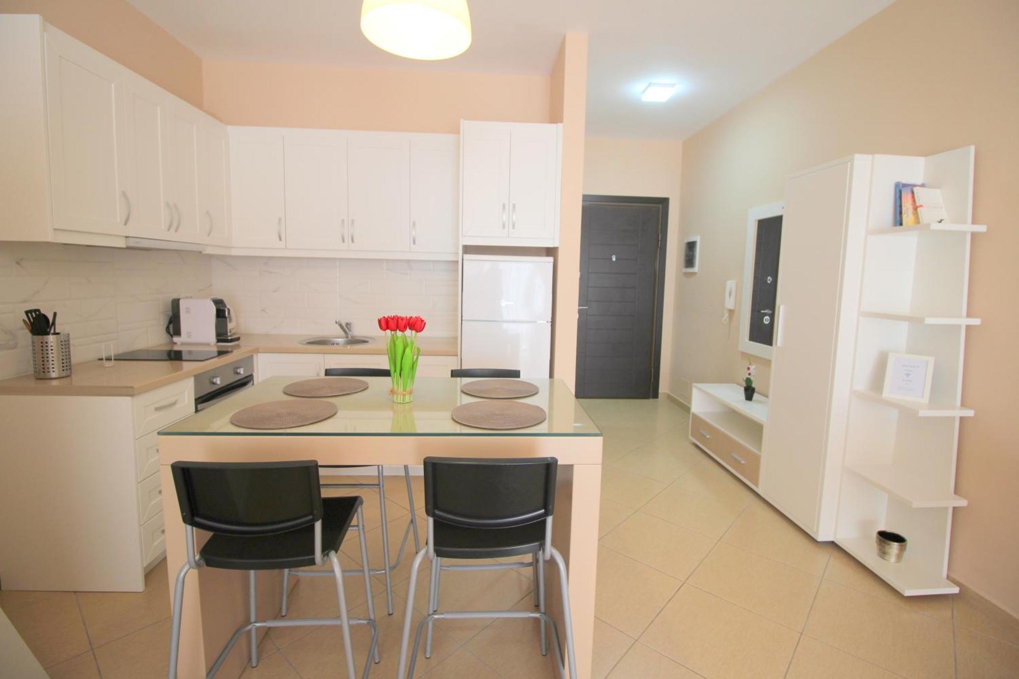 Blue Residence Sarande Bagian luar foto